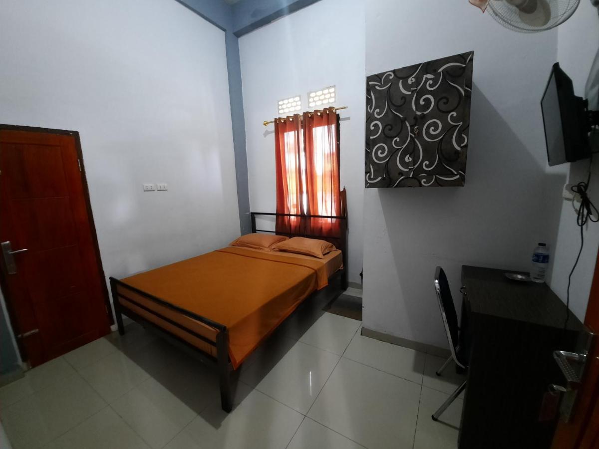 OYO 3373 Favour Hotel Pagaralam Extérieur photo