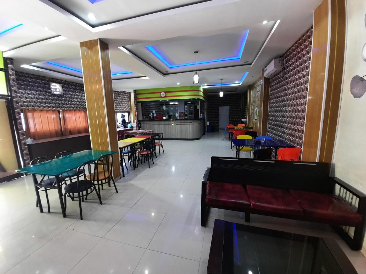 OYO 3373 Favour Hotel Pagaralam Extérieur photo